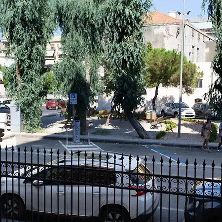 Il Sole A Piazza Roma *